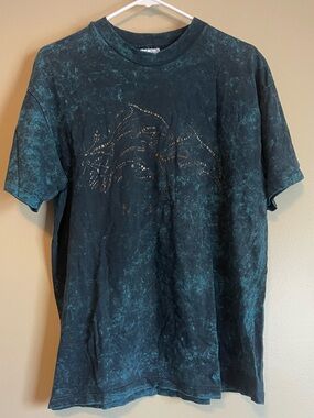 Vintage 90’s Single Stitch Hanes Beefy-Tee Mineral Acid Wash Dolphin Maui Tee